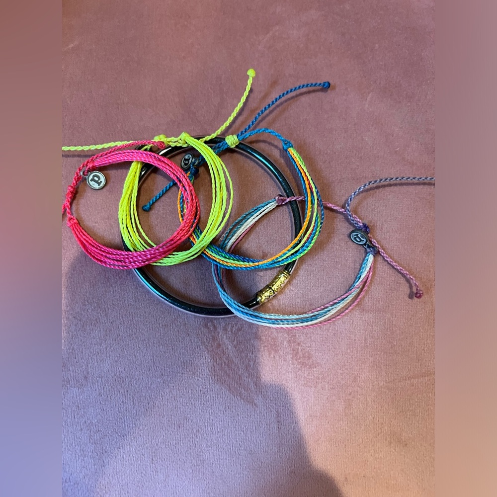 Puravida Bracelets